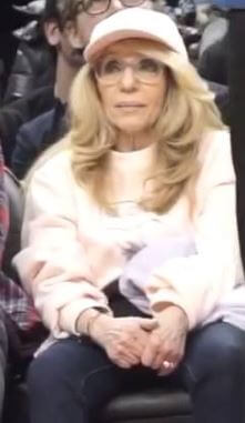 Sandi Graham 